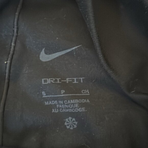 Nike Dri-Fit Small Black Workout Legging - Picture 3 of 8